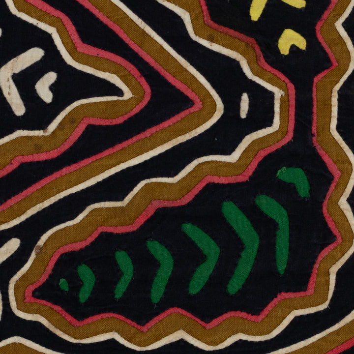 Traditional Multi-Color Classic Design Mola