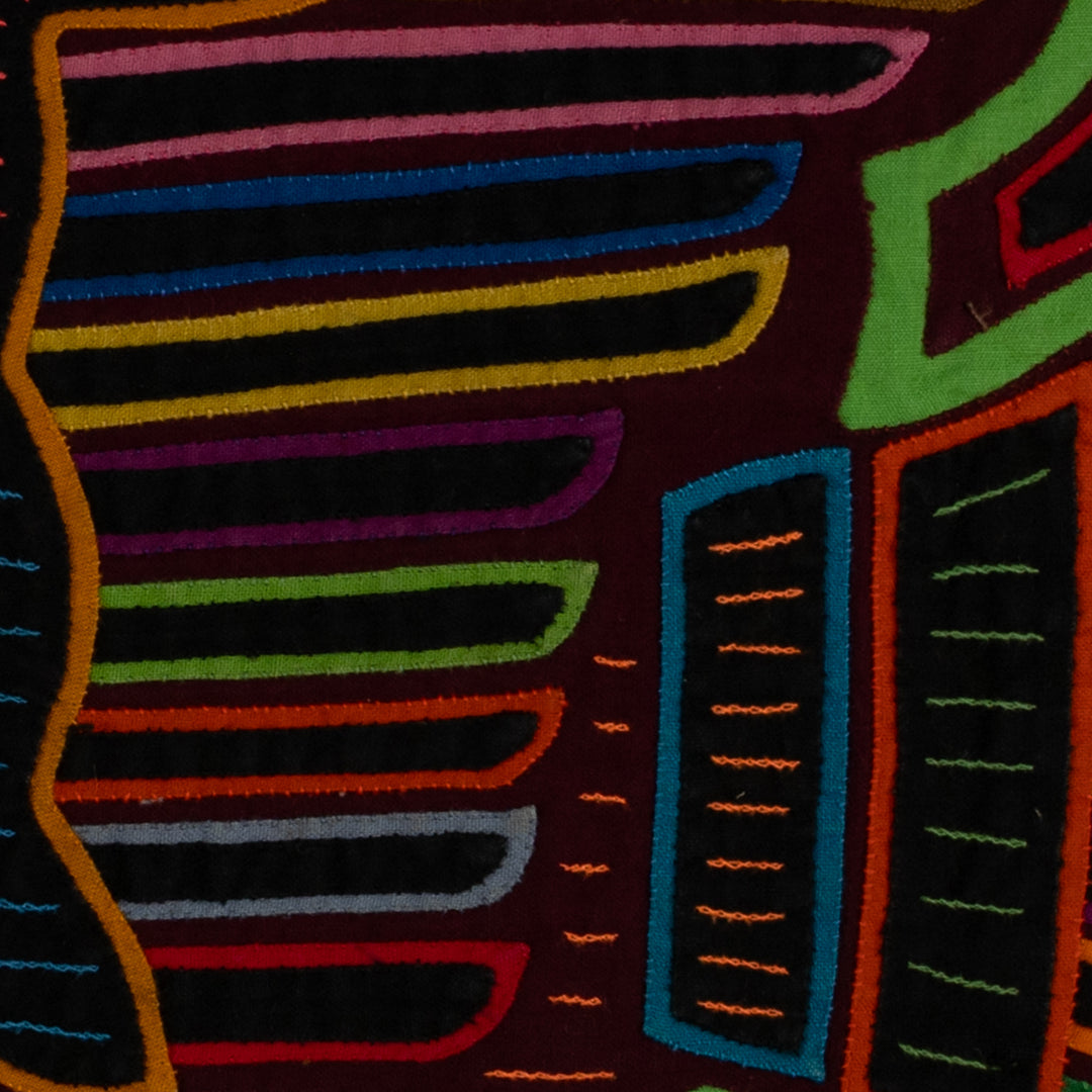 Classic Burgundy And Green Duck Mola