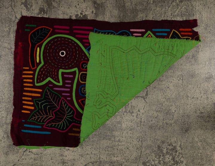 Classic Burgundy And Green Duck Mola