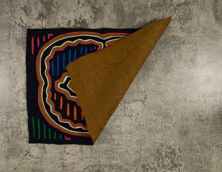 Traditional Multi-Color Classic Design Mola