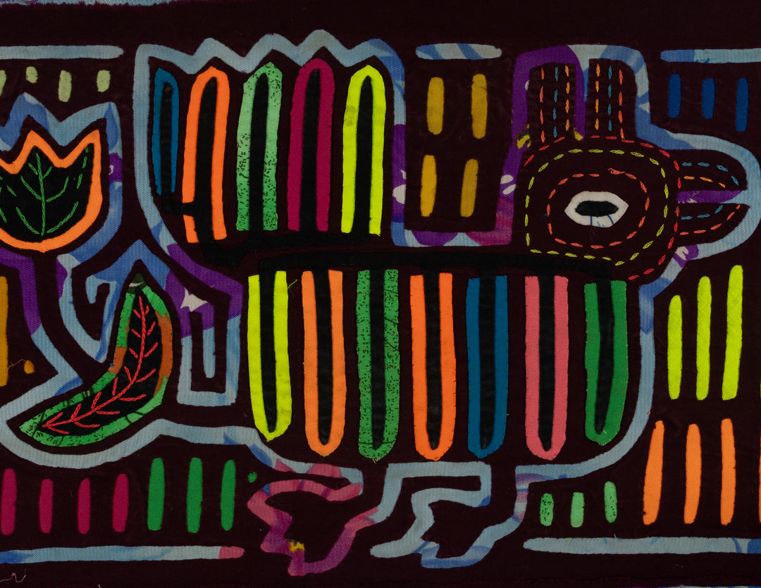 Vintage Maroon King Of The Jungle Mola