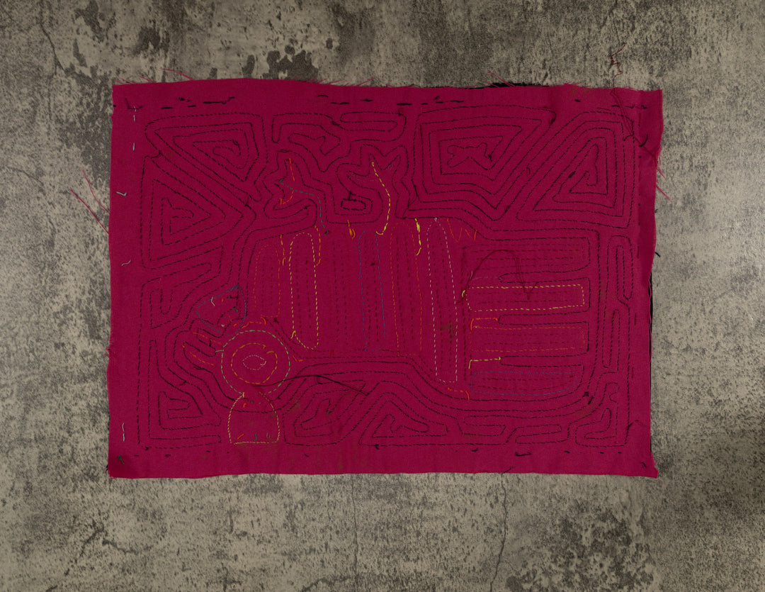 Classic Black And Pink Jungle Bird Mola