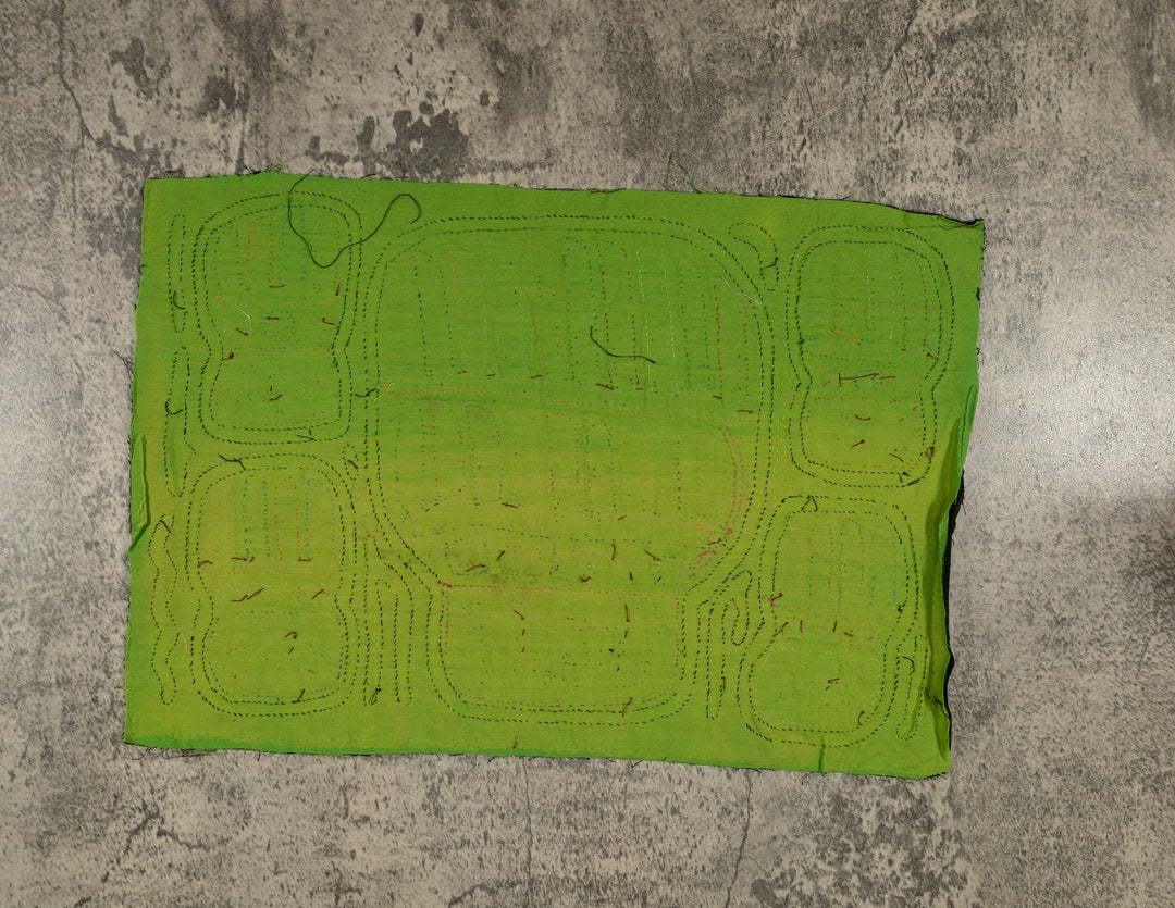 Classic Black And Green Pottery Vase Mola