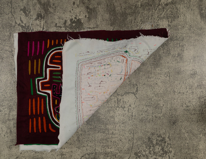 Classic Burgundy And White Boat People Mola