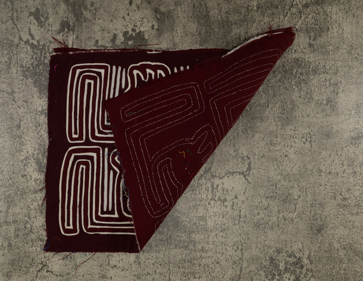 Burgundy And White Bird Head Mola