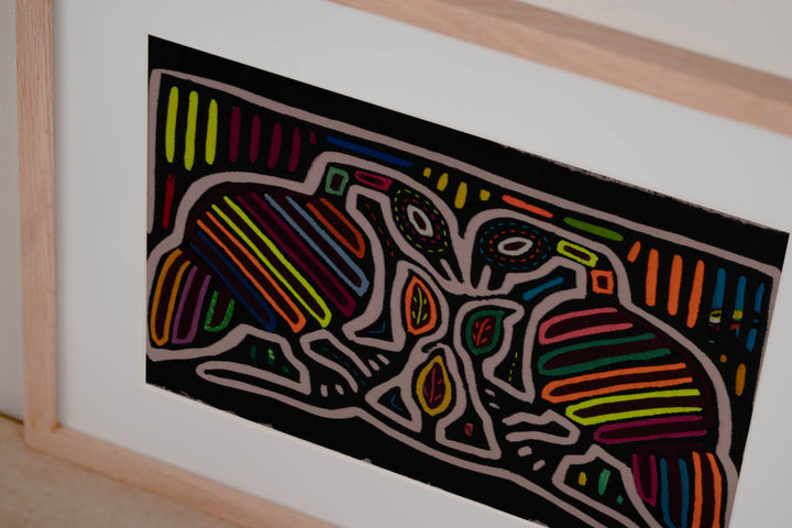 Traditional Black And White Rainbow Lovebird Mola