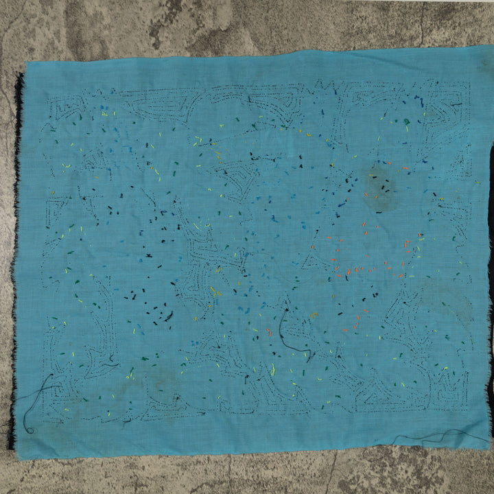 Fantasy Blue Green And Red Three Parrot Mola