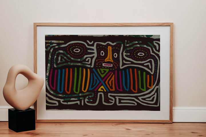 Vintage Maroon King Of The Jungle With Advicers Mola