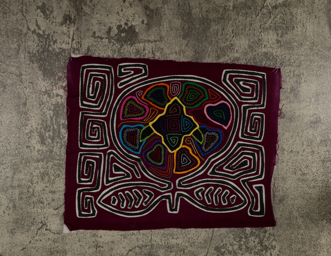 Classic Maroon Black And White Design Mola