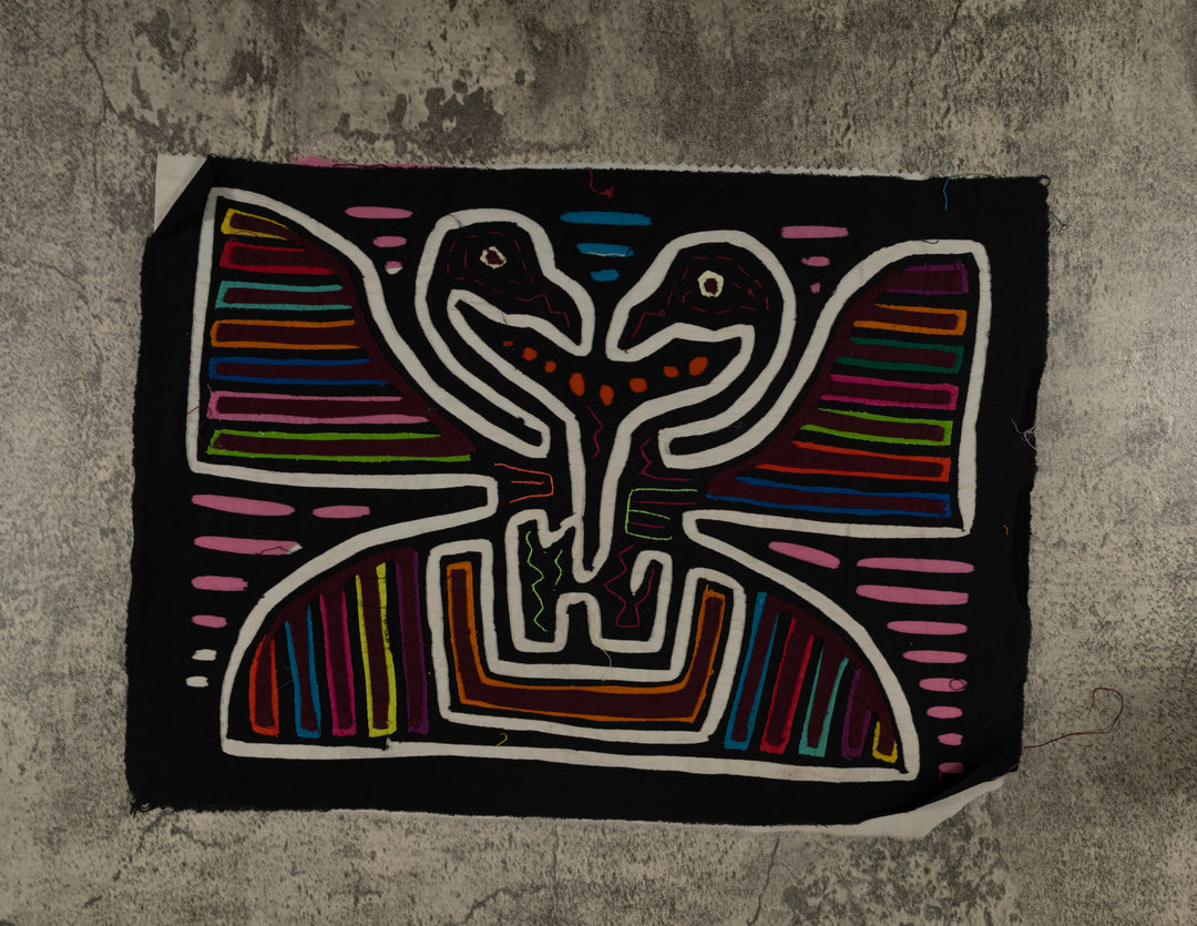 Classic Black And White Lovebird Mola