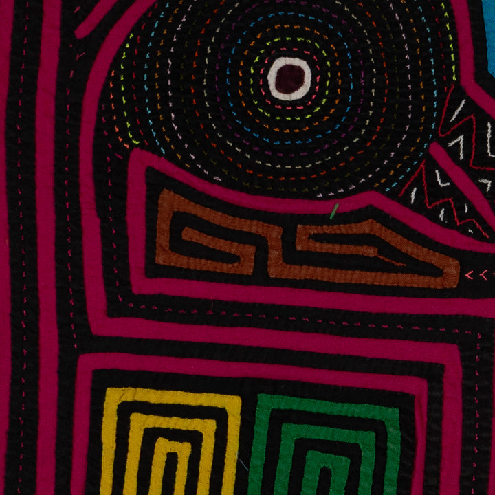 Traditional Black And Rosada Bird Talk Mola