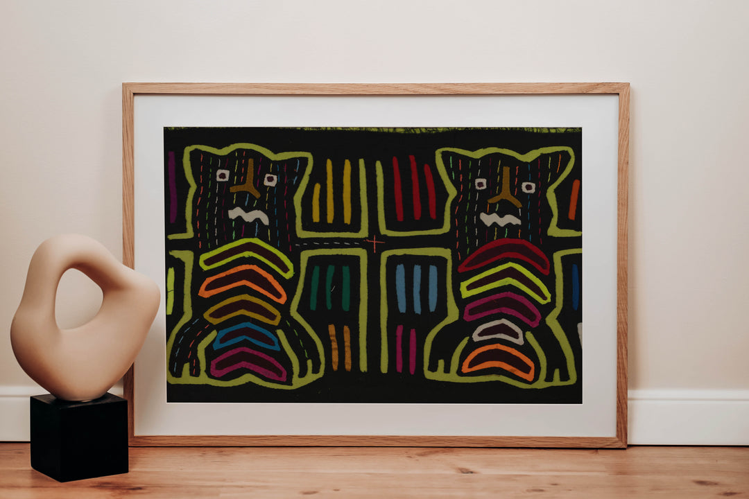 Traditional Black And Chartruce Weird Buddy Mola