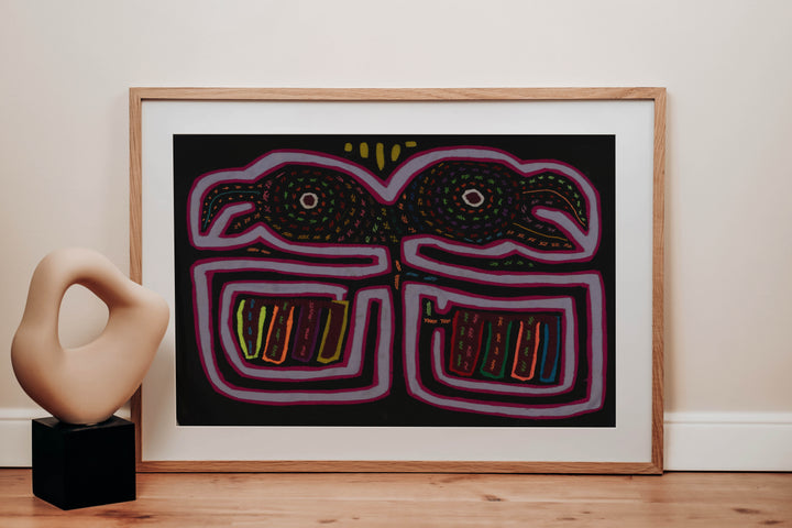 Black Red And Blue Optical Illusion Bird Mola