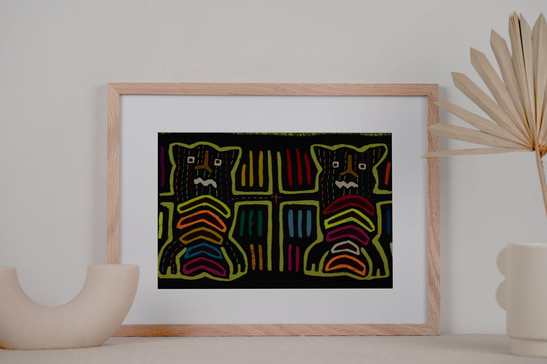 Traditional Black And Chartruce Weird Buddy Mola