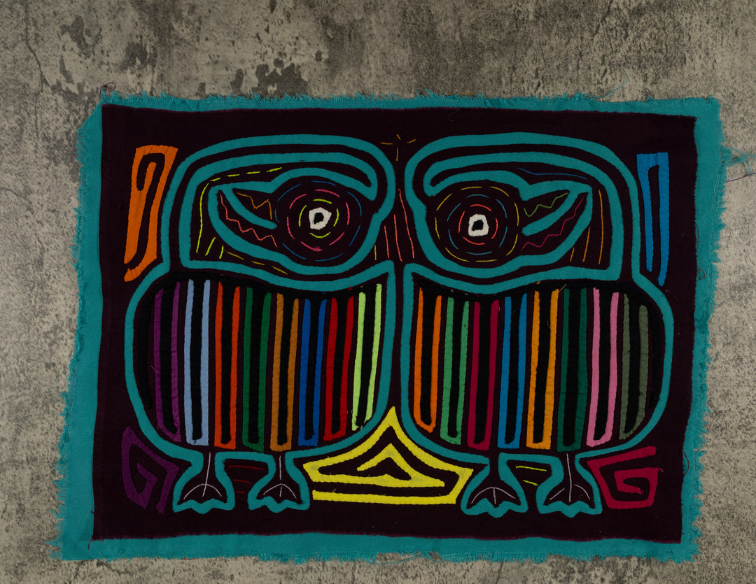 Maroon And Turquoise Rubber Neck Geese Mola