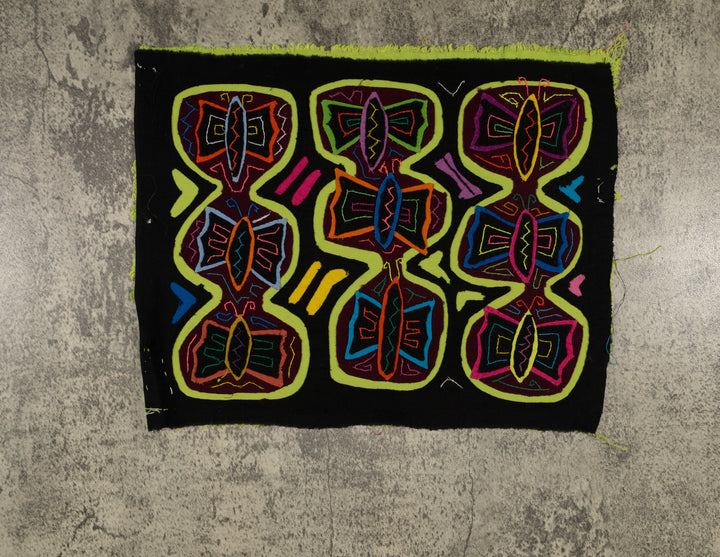 Traditional Black And Green Bowtie Butterfly Mola