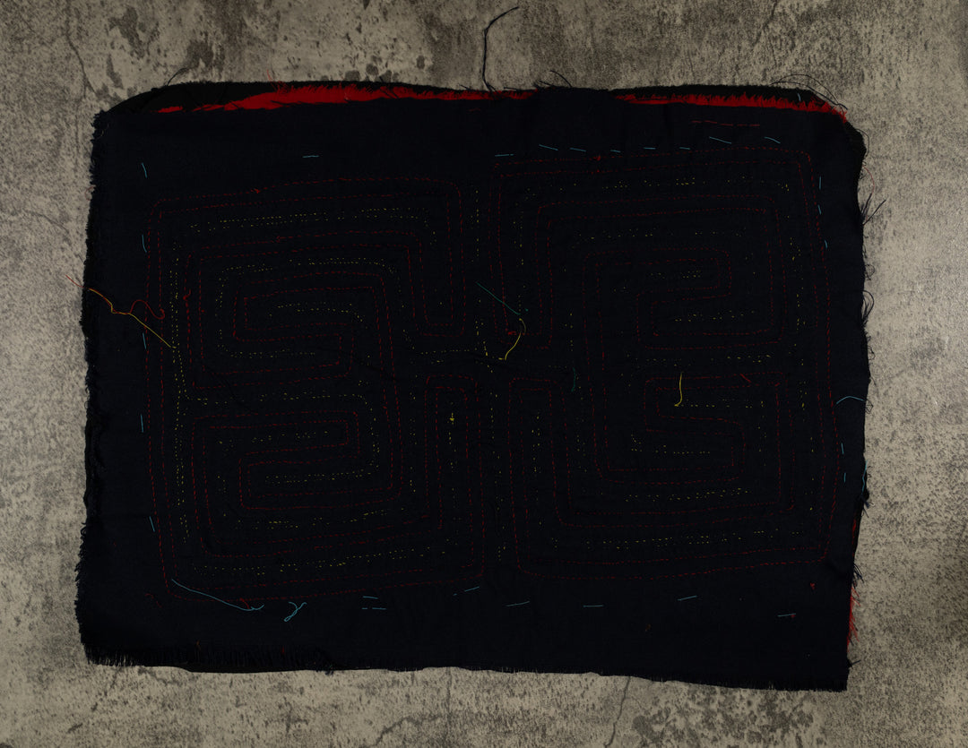 Red Black And Yellow Classic Design Mola