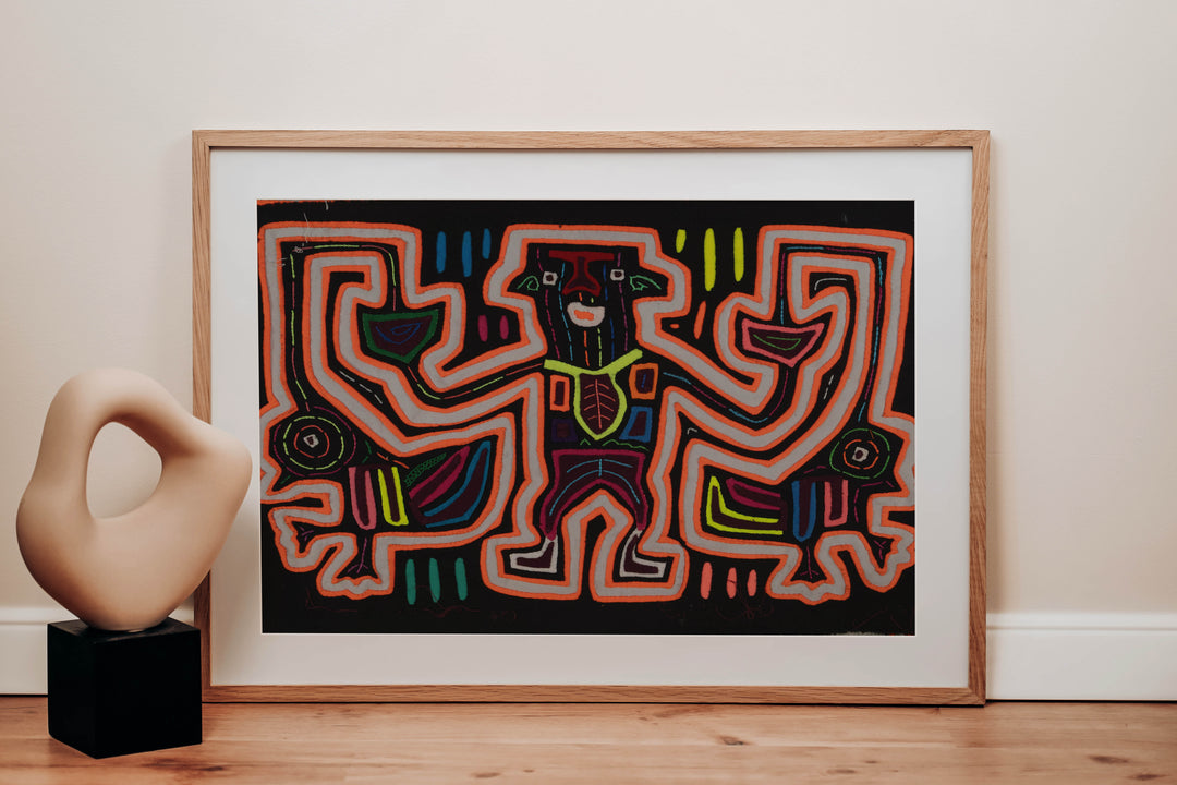 Classic Black White And Orange Chick On A String Mola