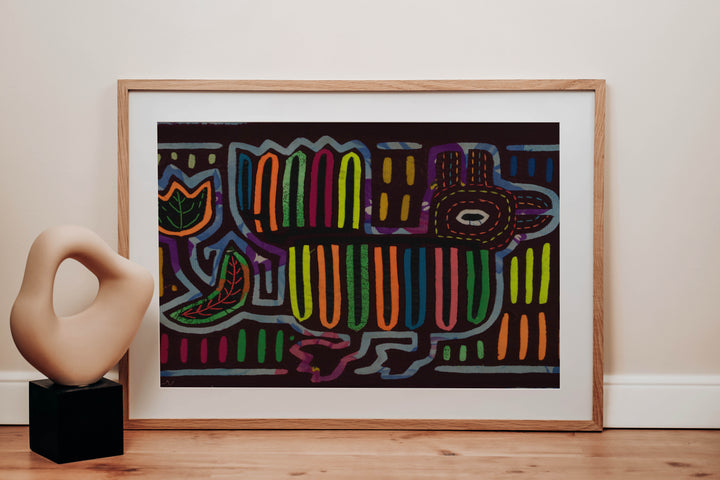 Vintage Maroon King Of The Jungle Mola