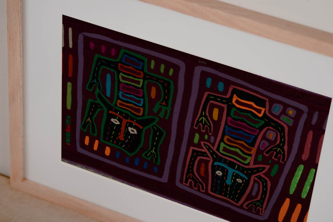 Classic Maroon And Purple Kitty Cat Jaguar Mola