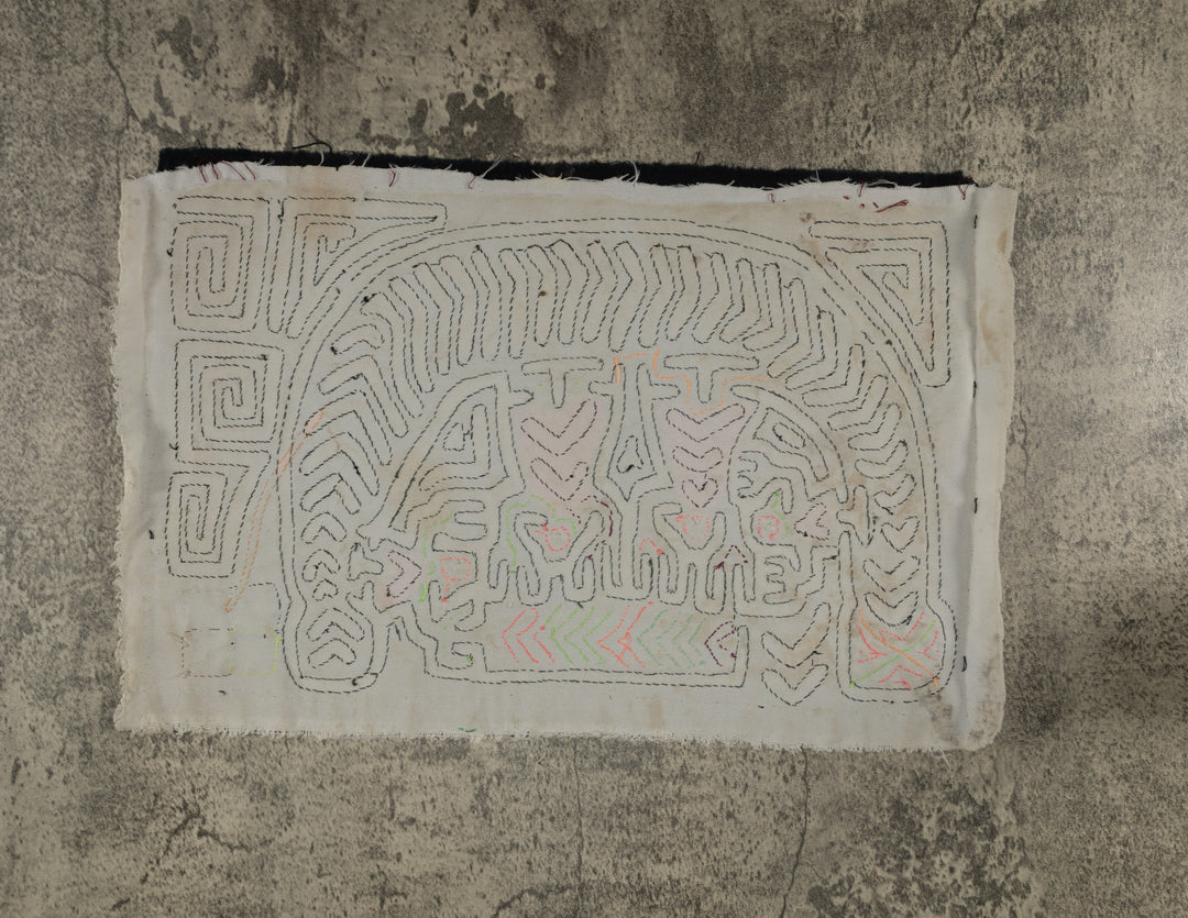 Classic Black And White Boat People Mola