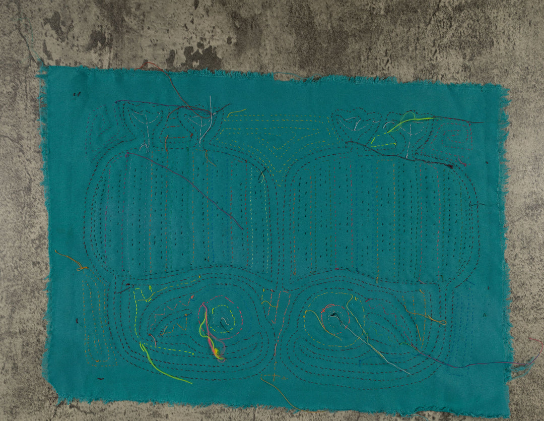 Maroon And Turquoise Rubber Neck Geese Mola