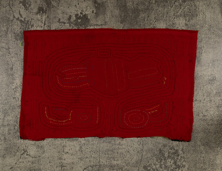 Classic Black And Red Family Affair Mola