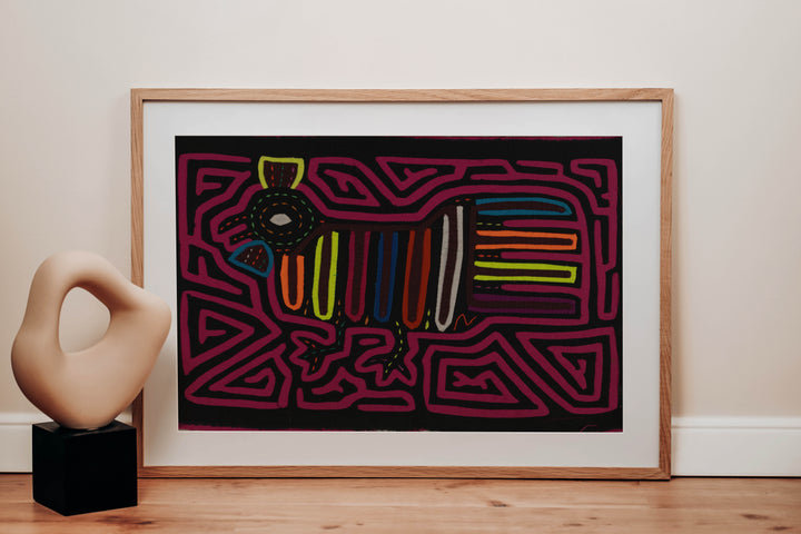 Classic Black And Pink Jungle Bird Mola