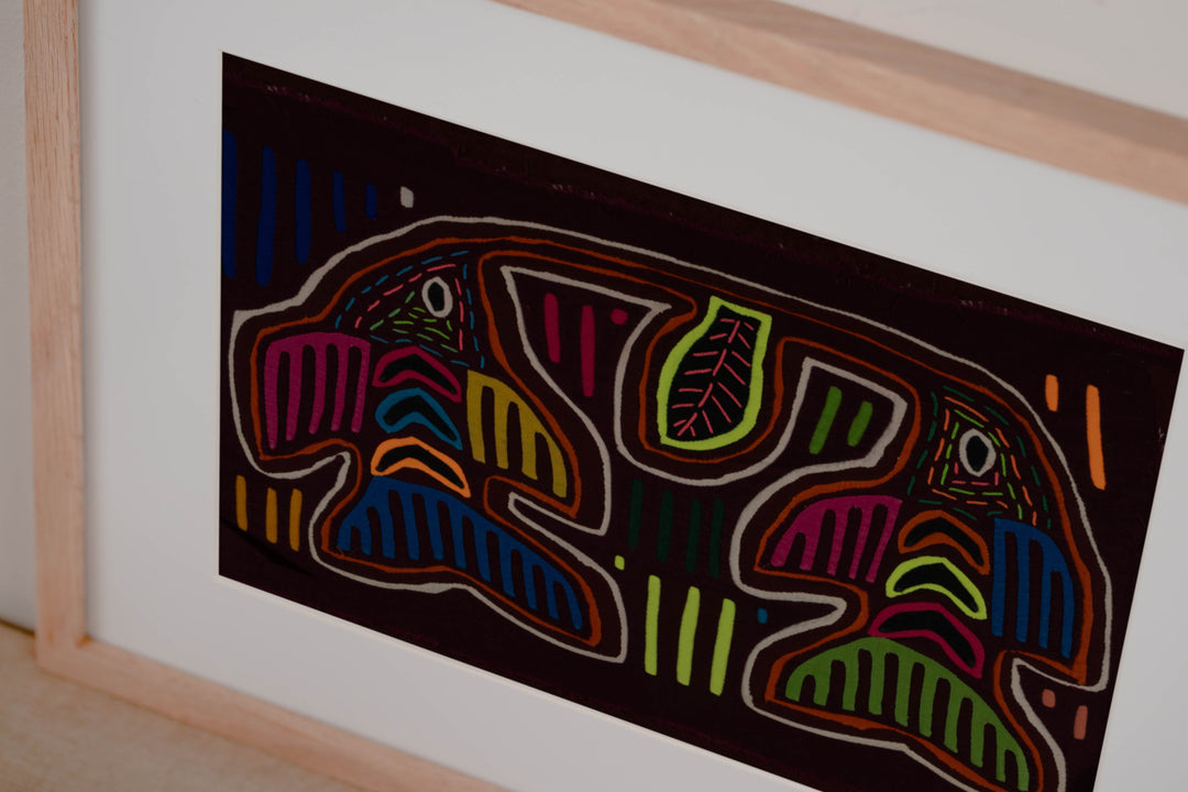 Classic Multi-Color Hummingbird Kiss Mola