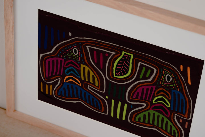 Classic Multi-Color Hummingbird Kiss Mola