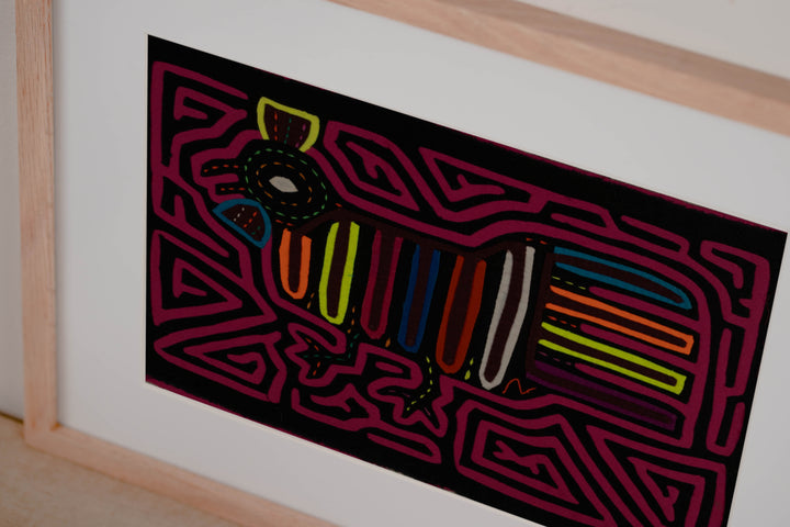 Classic Black And Pink Jungle Bird Mola