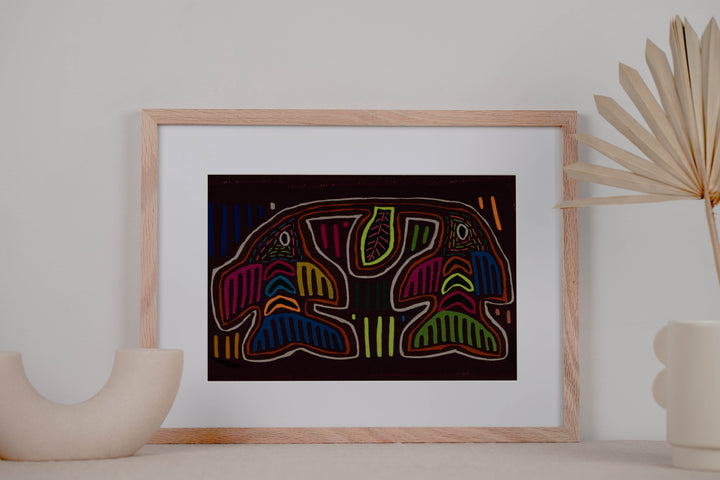 Classic Multi-Color Hummingbird Kiss Mola