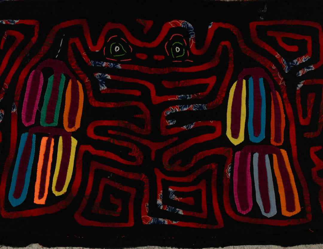 Vintage Black And Red Optical Illusion Frog Mola