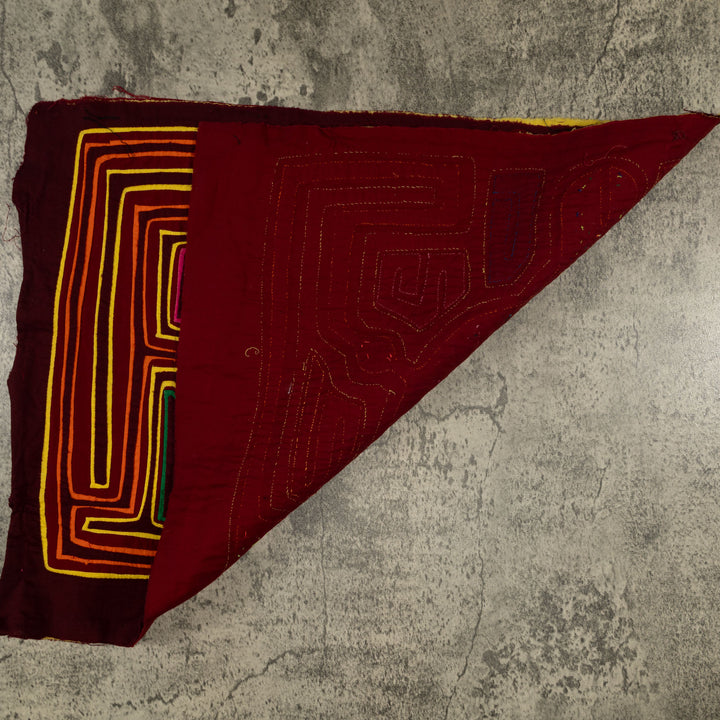 Traditional Multi-Color Deer In The Jungle Mola