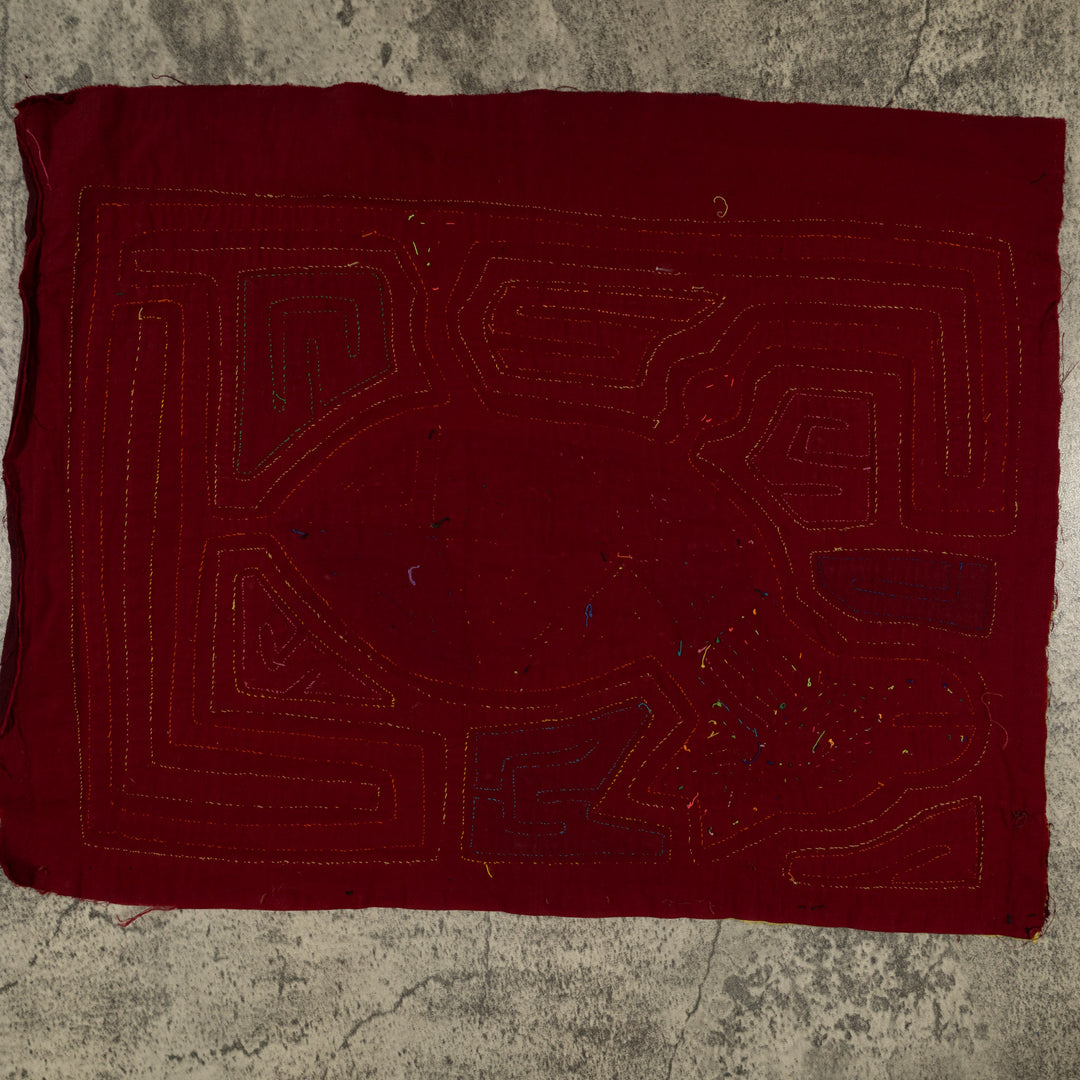 Traditional Multi-Color Deer In The Jungle Mola