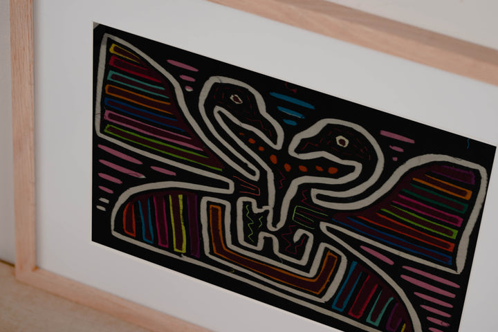 Classic Black And White Lovebird Mola