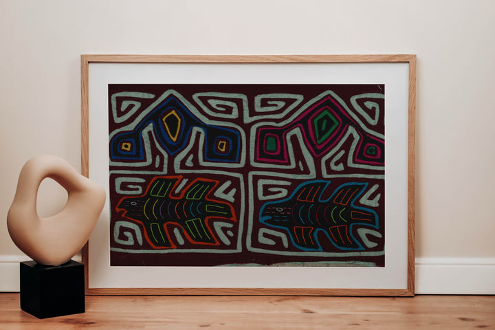 Classic Burgundy And Blue Fish Mola