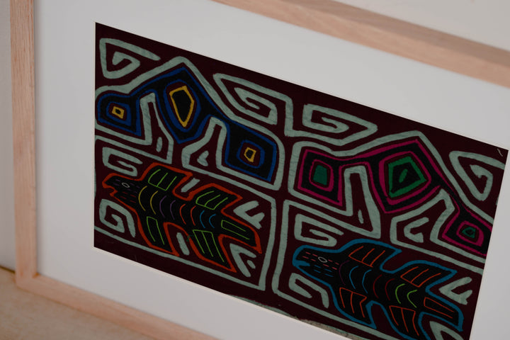 Classic Burgundy And Blue Fish Mola