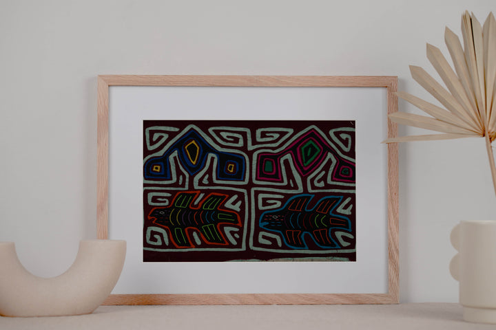 Classic Burgundy And Blue Fish Mola