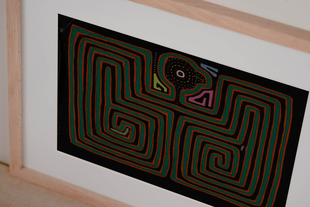 Black Green And Orange Long Arm Dude Mola