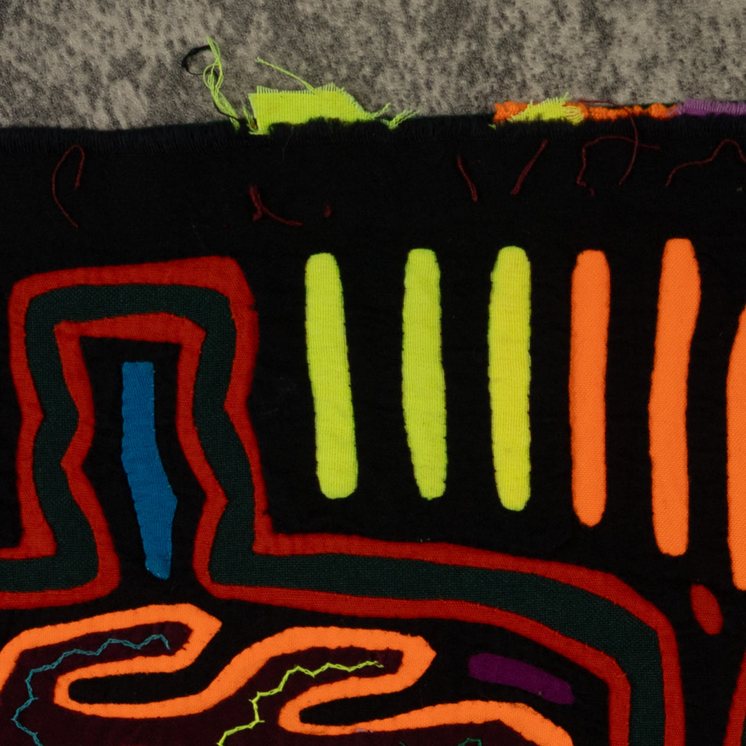 Rainbow Colors Tree Squirrel Mola