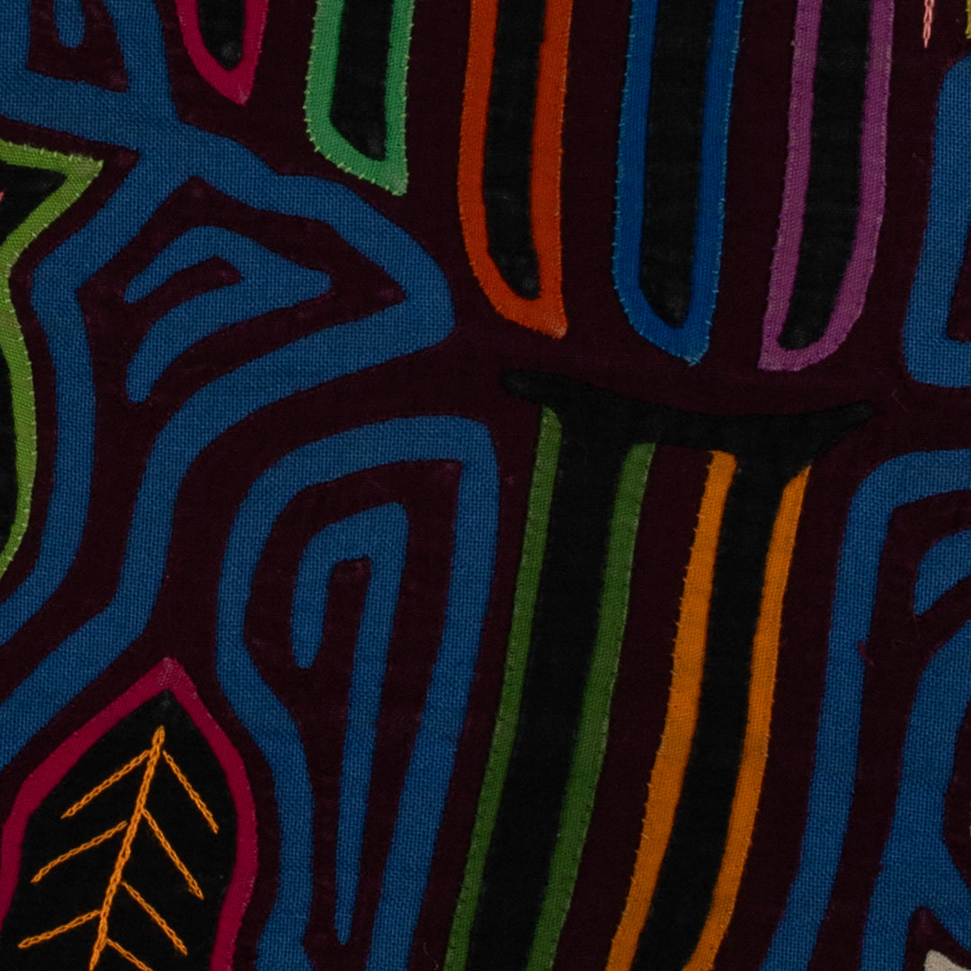 Traditional Burgundy And Blue Dueling Parrot Bird Mola