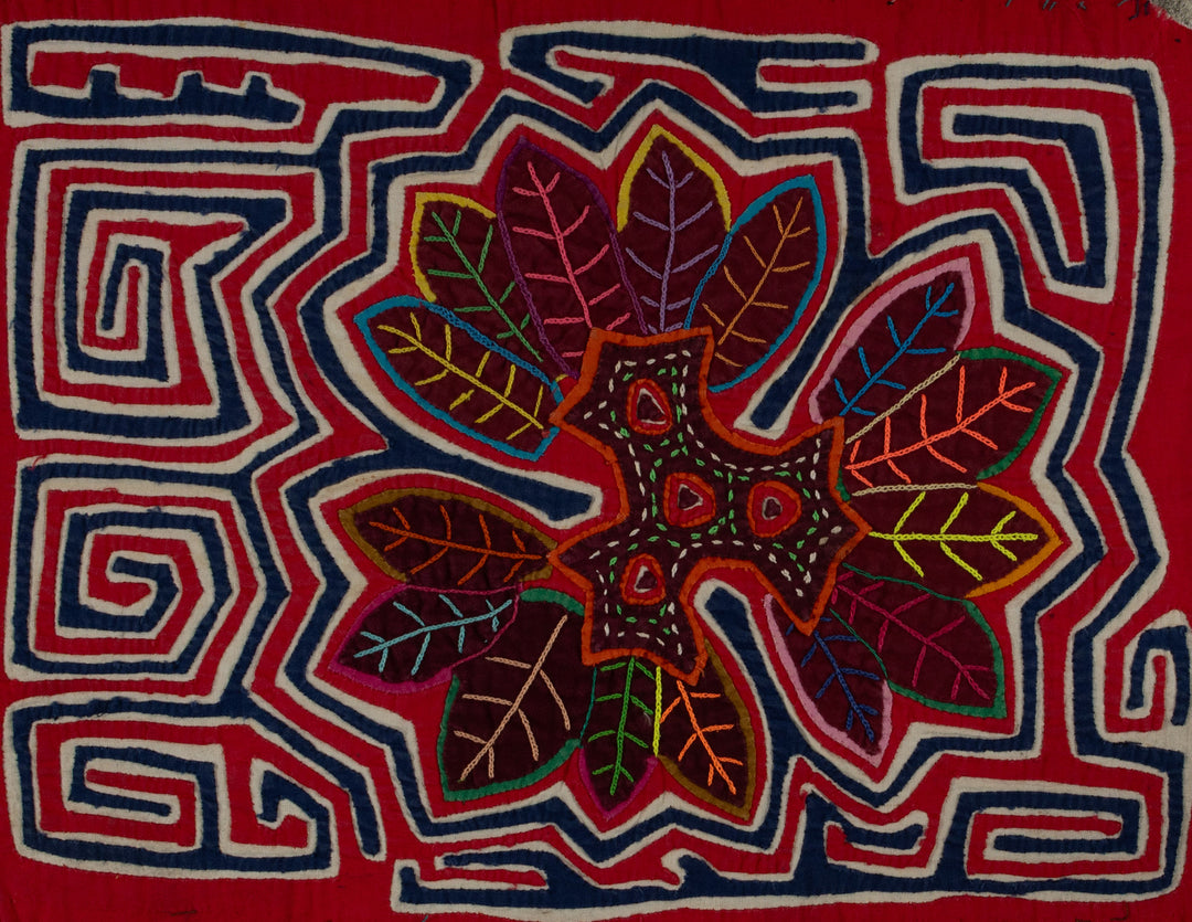 Classic Red White And Blue Floral Flower Mola