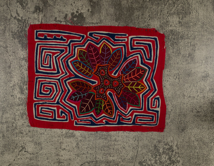 Classic Red White And Blue Floral Flower Mola