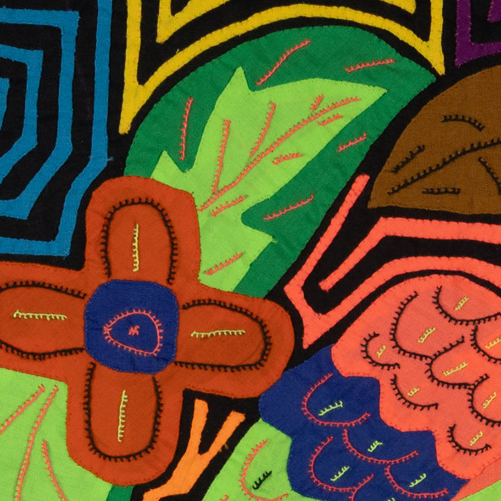 orange-fronted Parrot with Flowers and Leaves Mola