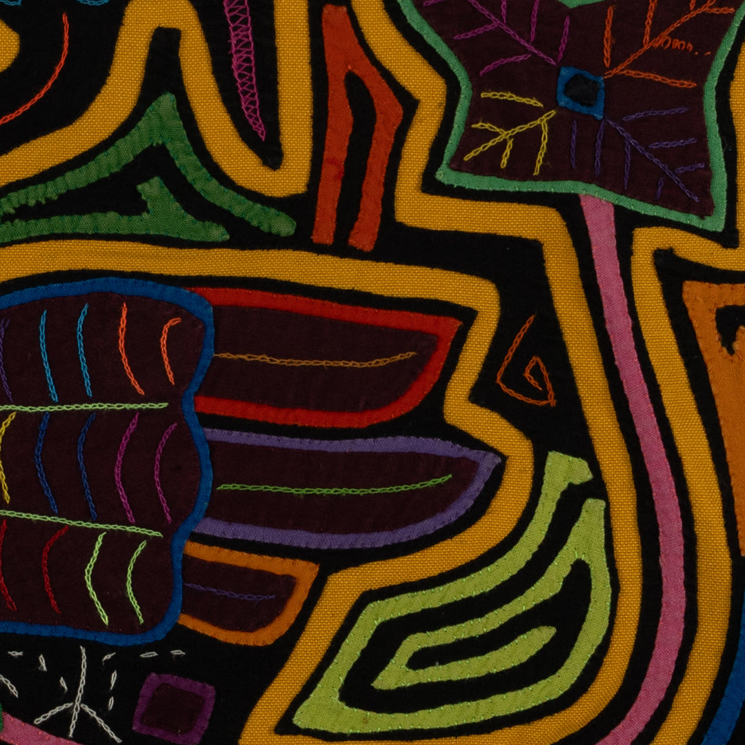 Classic Black And Gold Swan Flower Mola