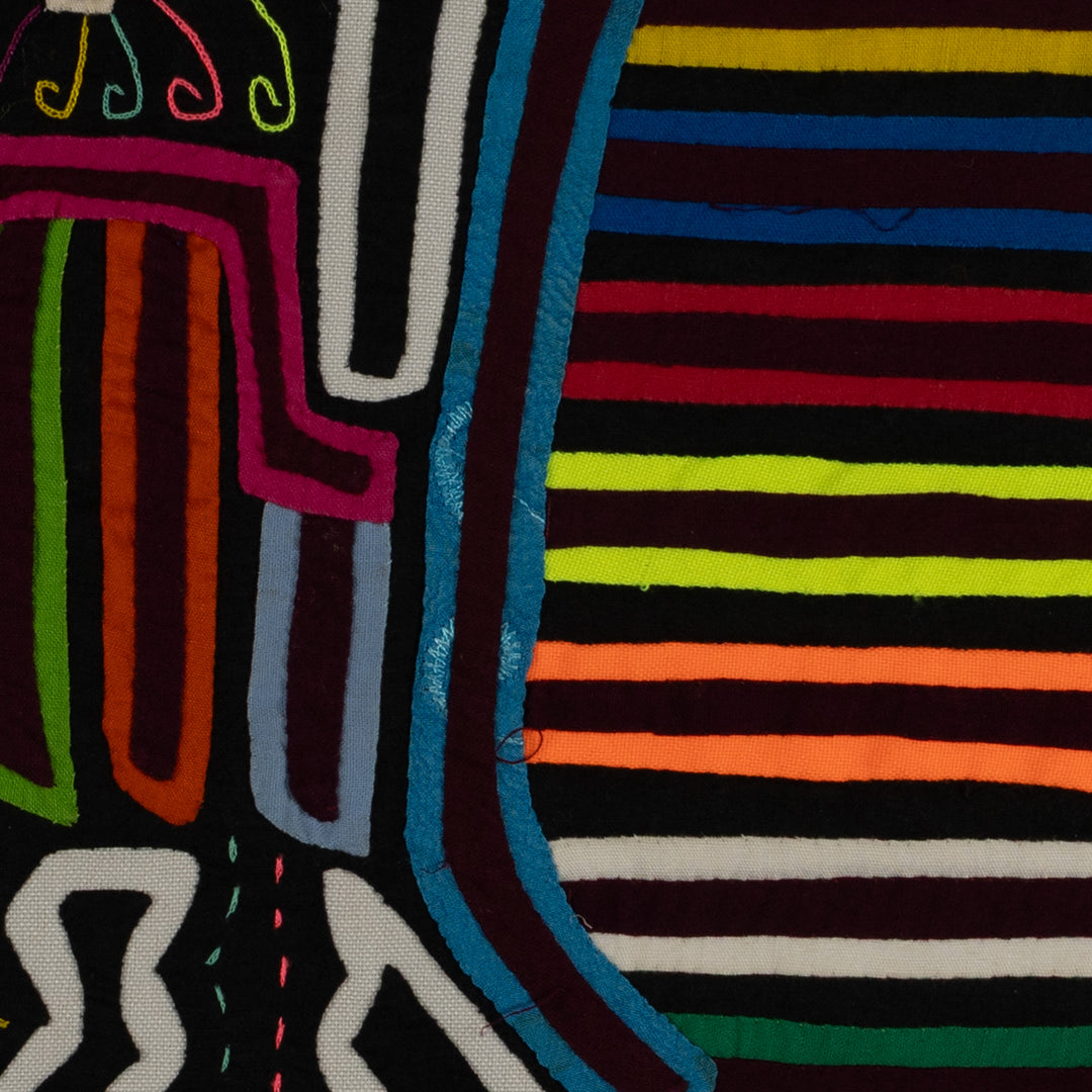 Classic Multi-Color Hotel Maid Mola