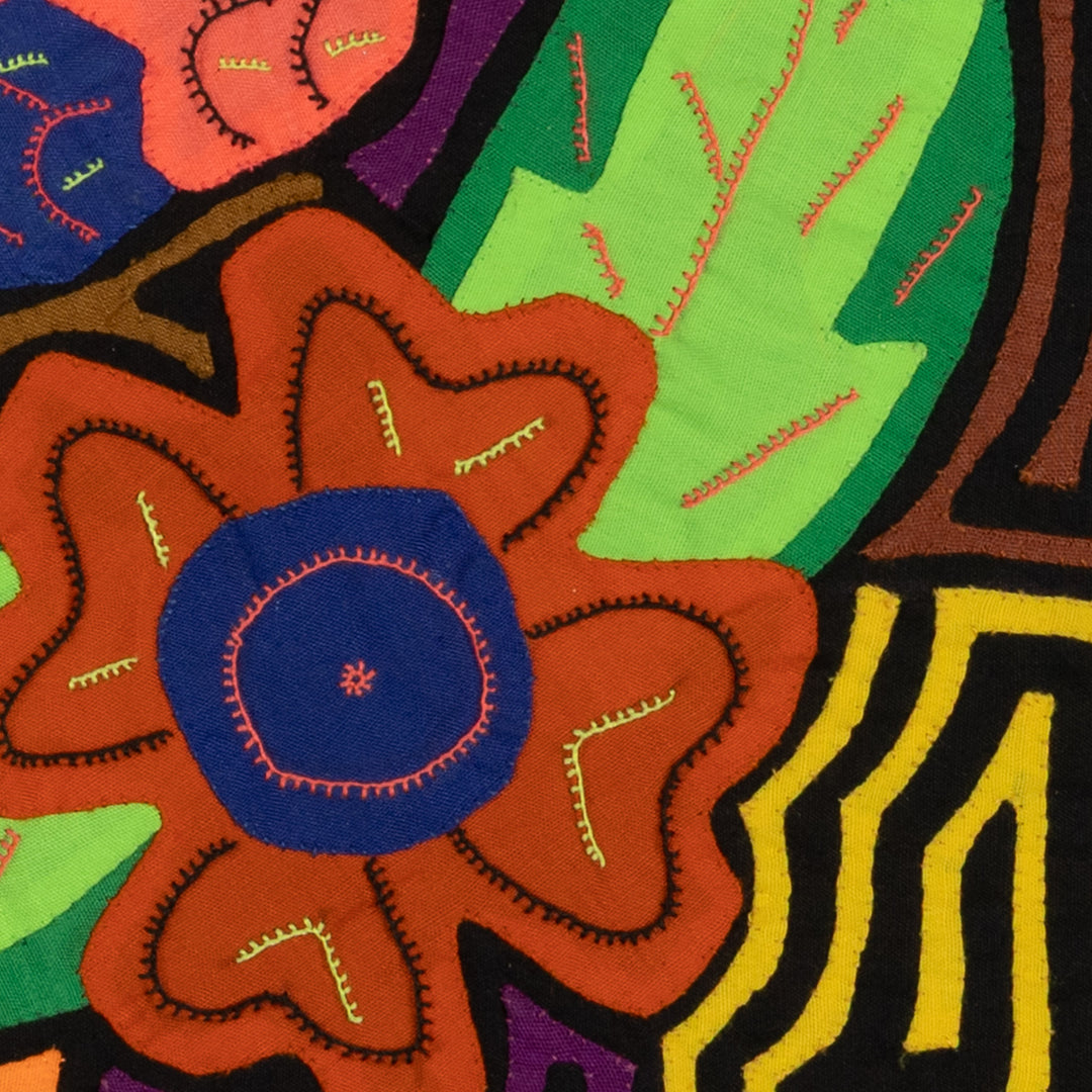 orange-fronted Parrot with Flowers and Leaves Mola