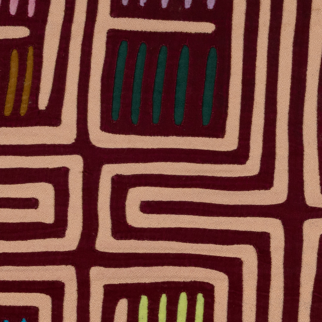 Traditional Burgundy And Cream Classic Design Mola