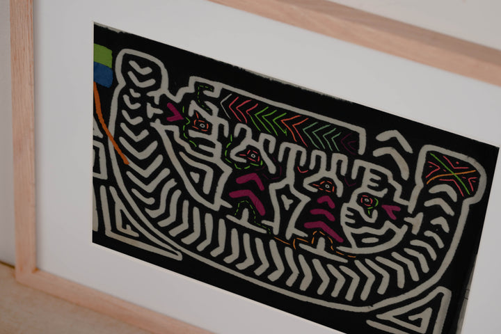 Classic Black And White Boat People Mola